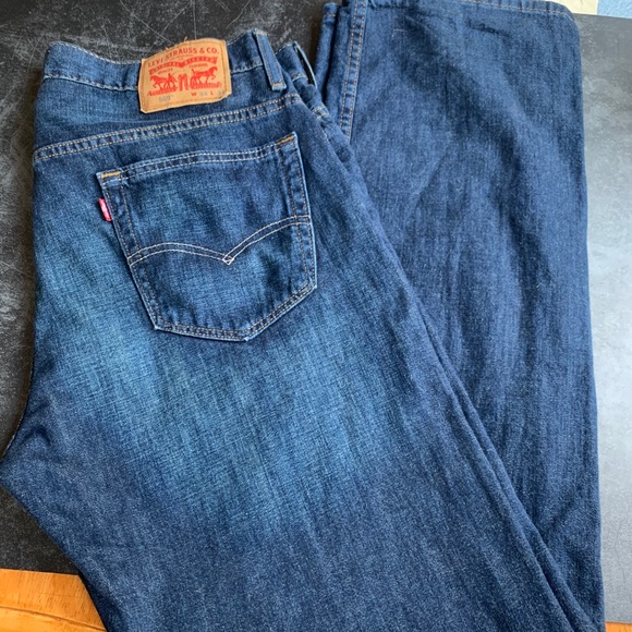 LEVI’S Jeans - Rib Cage - Picture 3 of 9